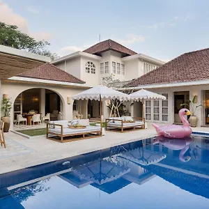 Akara Villa